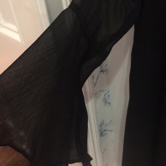 Tunic - Picture 4 of 4